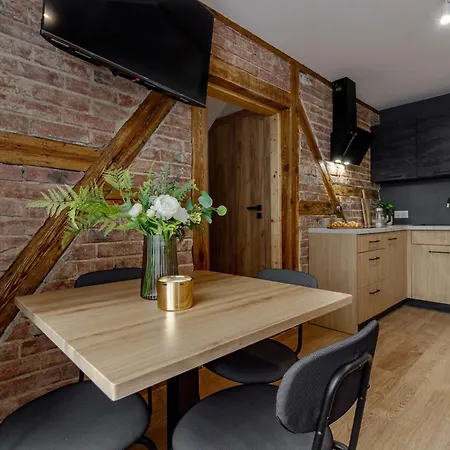 świdnicka 41 Apartmán